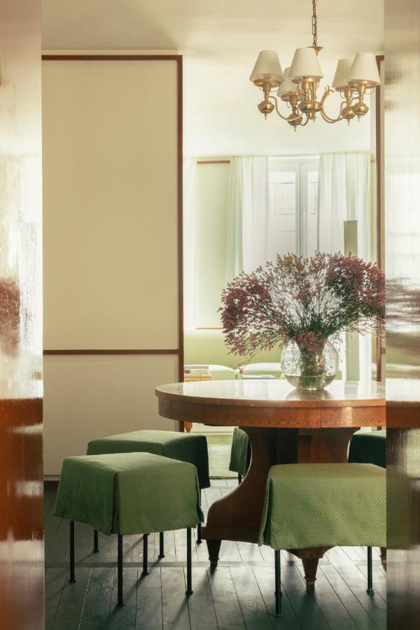 Pied A Terre Saint Honore Paris Ngoại thất bức ảnh